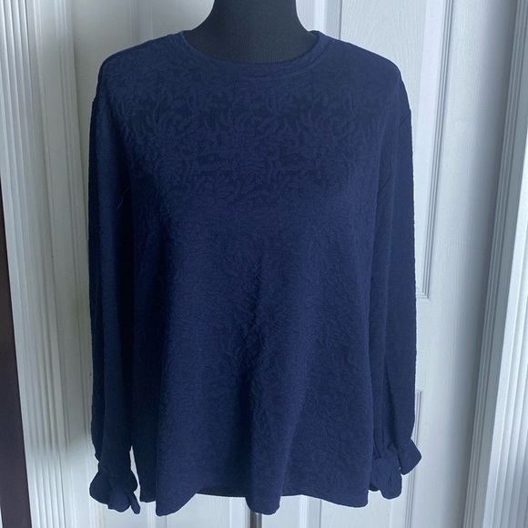 Sharagano Women’s Navy Blue Embossed Long Sleeve Top w Ruffle Cuffs sz L NWT - Picture 1 of 7